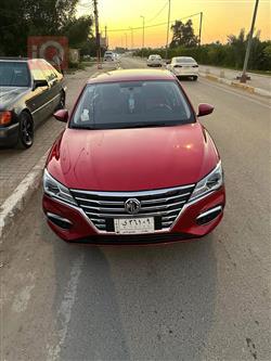 ئێم جی 5